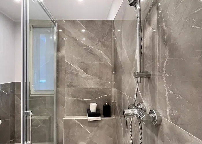 Casa Di Como. アパート