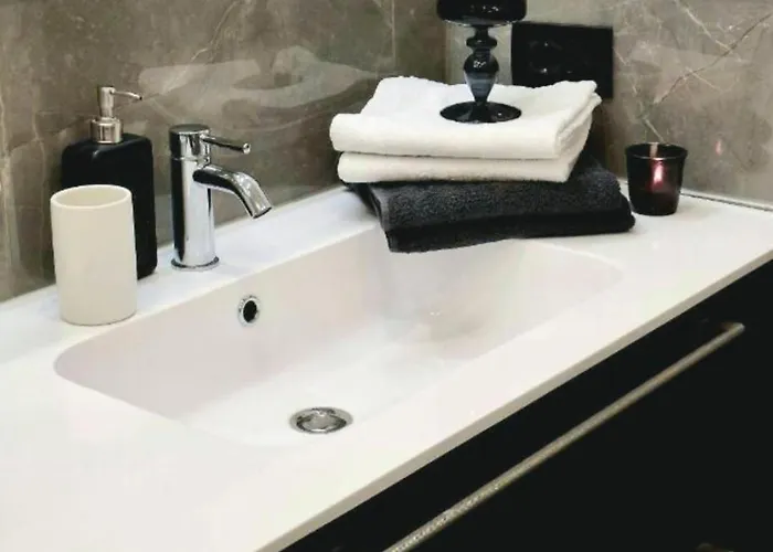 Casa Di Como. コモ